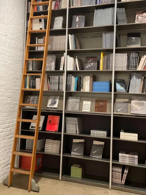 New York Art/Independent Bookstores (Part 1)