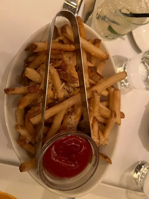 The Perfect Steakhouse: An Unforgettable Evening at Del Frisco’s NYC 