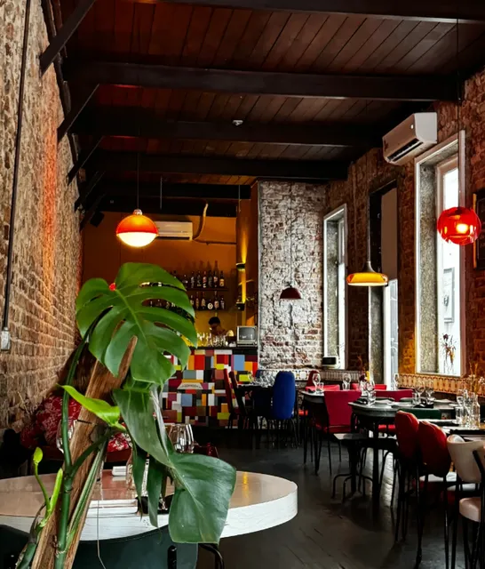 Dining in Rio: A Gastronomic Adventure 🌆