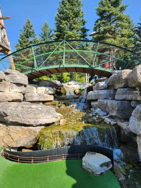 Affordable Fun in Toronto | Who Hasn't Been Here Yet?! 😍