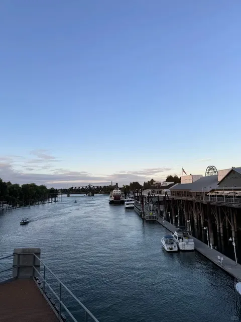 📸 Old Sacramento is So Photogenic! 