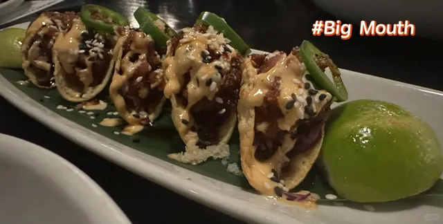 🇿🇦 Where to Eat in Joburg (2/2) | Big Mouth & Mugg & Bean