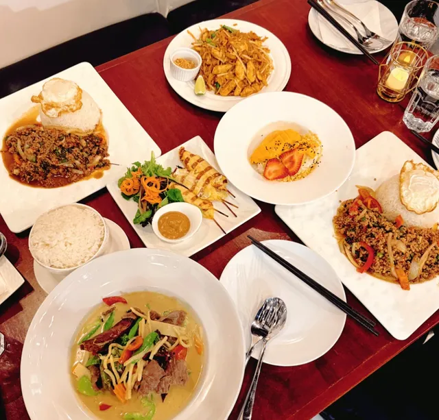 Edmonton Thai Food Gem | Thai Corner Ultimate Guide​​