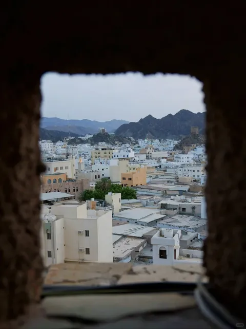 Where Arabian Fairy Tales Come Alive Without the Hustle!