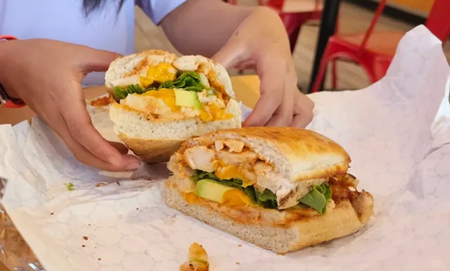 Sacramento Food Recs | Tasty Stops on the Way to Lake Tahoe 🍜🥪