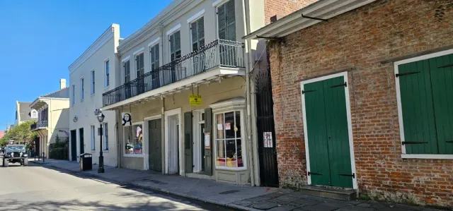 So Satisfied with the Food, Price & Service! 🌍🍛