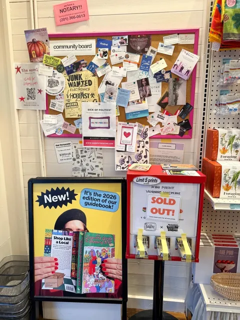 🇺🇸 NYC Mini Print Scavenger Hunt: A One-Day Guide 📮