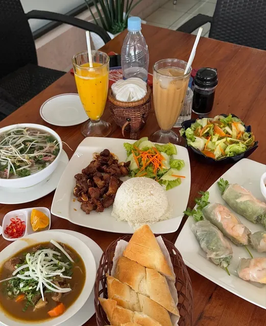 Vanuatu Food/Accommodation Tips 🇻🇺