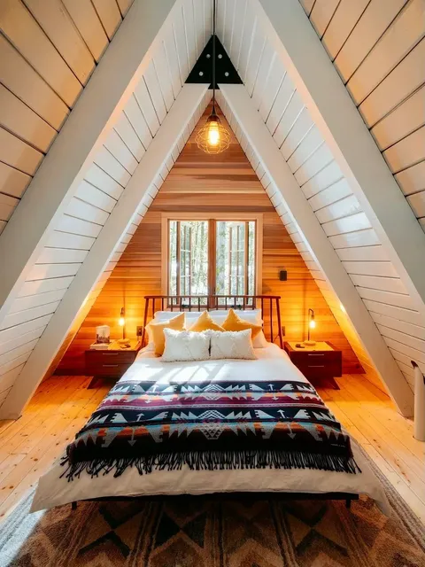 Cozy Cabins Near Seattle You Can’t Miss This Fall & Winter