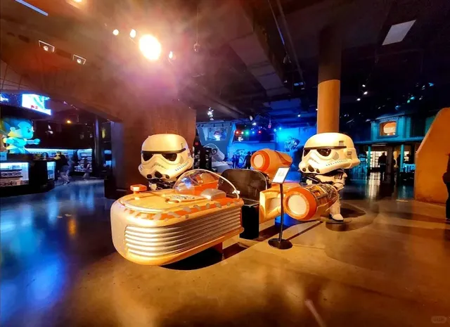 Super Photogenic Funko Flagship Store｜Giant Toy Story Experience! 🧸✨