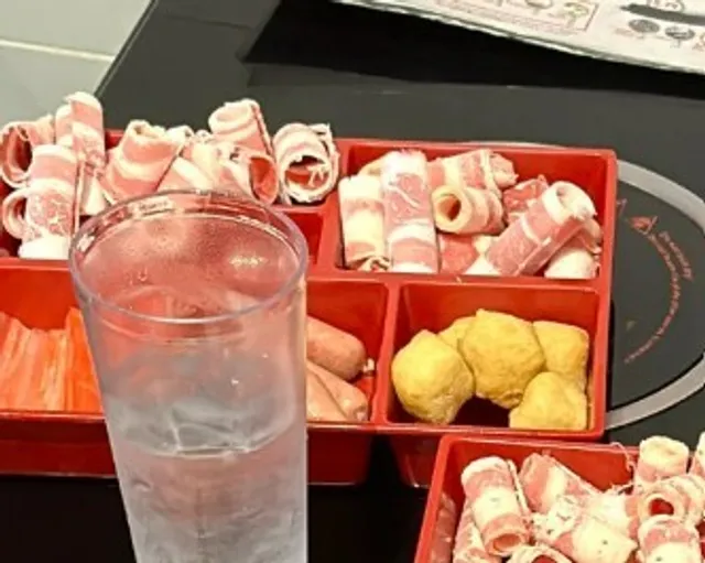 🍲Lepot Hotpot | Minneapolis' Vibrant & Interactive Hot Pot Playground