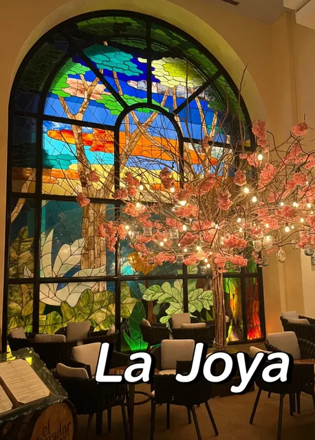 🍽️ Grand Fiesta Americana Food Diary