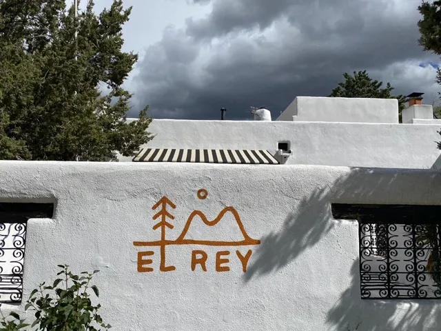 Santa Fe | El Rey Court & The Pantry 🏨🌯  