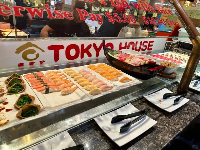 Little Rock 🪨 | Delicious Sushi & Seafood Buffet! 🍣🦀