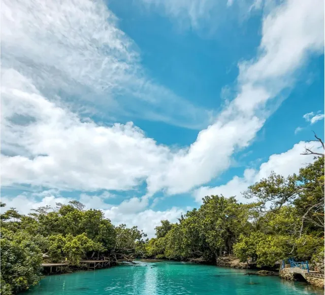 ⚠️ NEVER Travel to Vanuatu - Port Vila! ⚠️