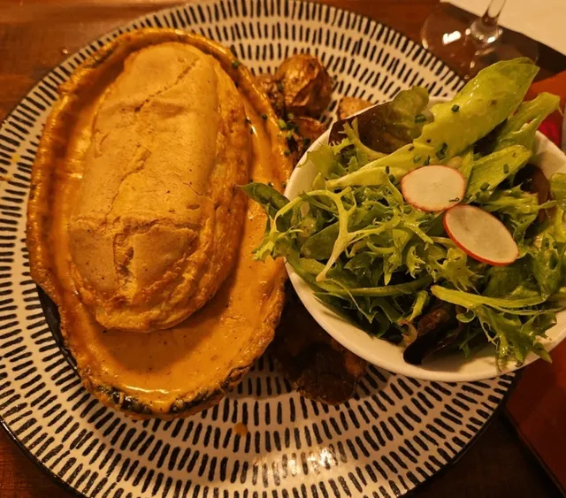 How to Be a Proper Tourist in Lyon - Food Edition