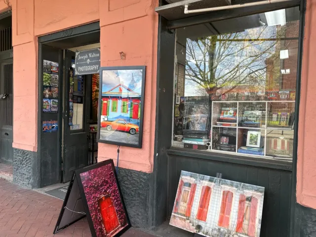 The Beauty of Travel Through Art 🎨✨