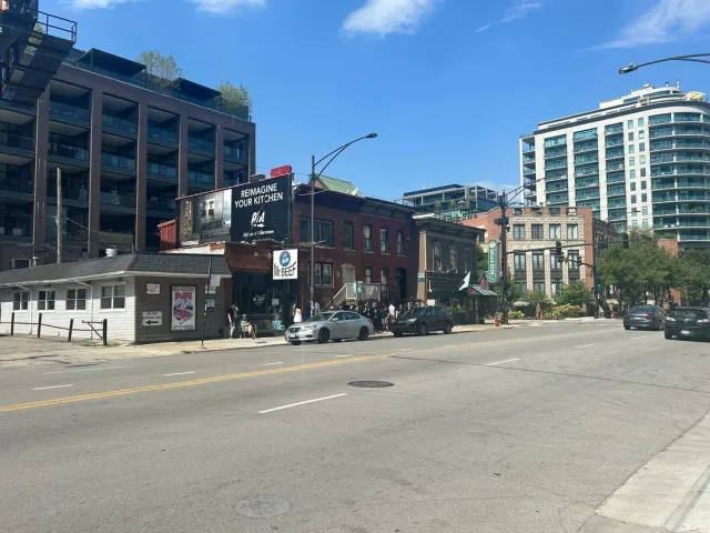 🍖 Mr. Beef's Italian Beef Sandwich – A Legendary Bite! 🌶️💥