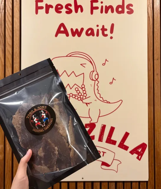 Boston's Treasure Trove Grocery Store🧺