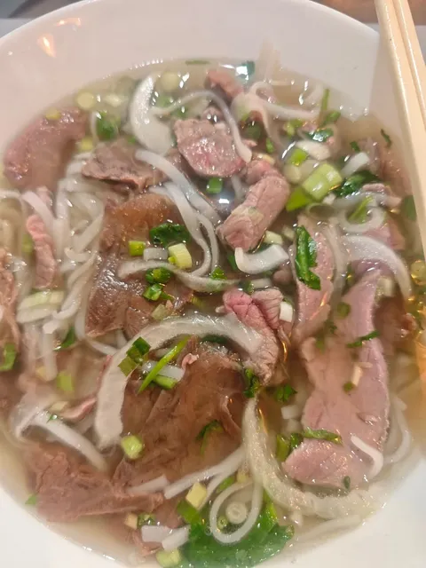 🇫🇷 Clermont-Ferrand: Budget Eats That Punch Above Their Weight!