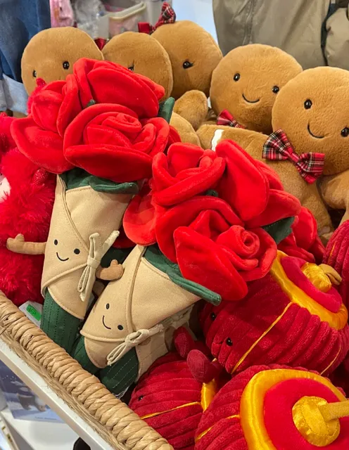 Boston Tiny Hanger has a jellycat rose bouquet