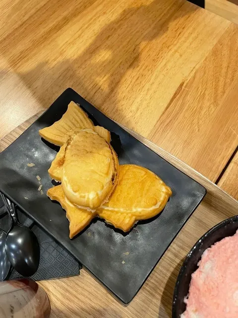 How Can You Visit Las Vegas Without Trying Shaved Ice? 😍