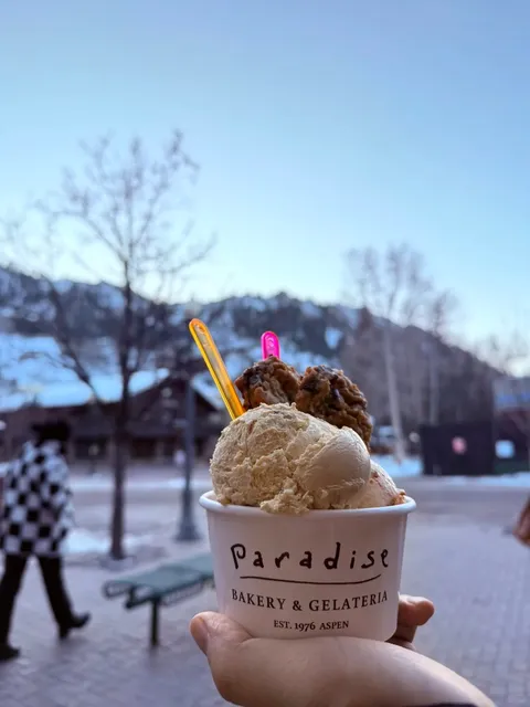 🏔️ After Skiing in Aspen – You Gotta Eat Well! 🎿🍽️