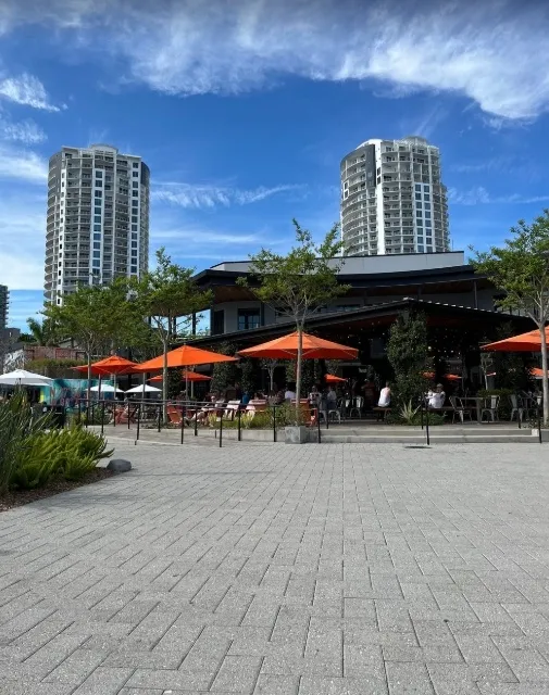 A Half-Day Stroll at the Tampa Wharf!