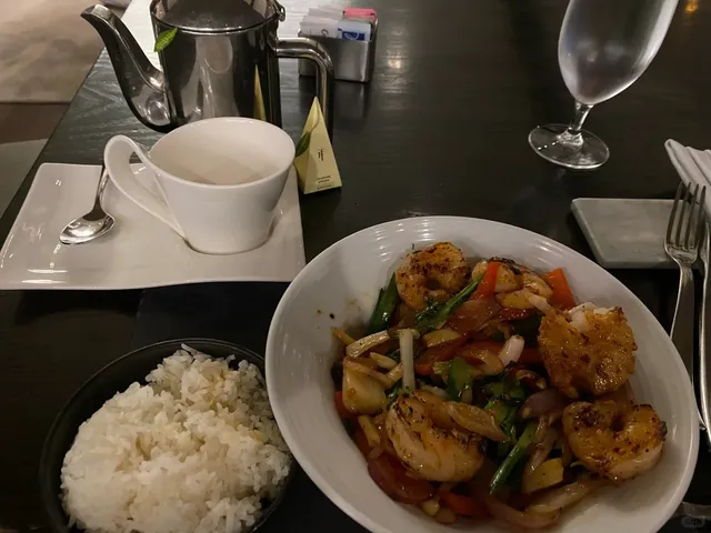 ✈️ AA127 Pre-Flight Stay: Grand Hyatt DFW Terminal D