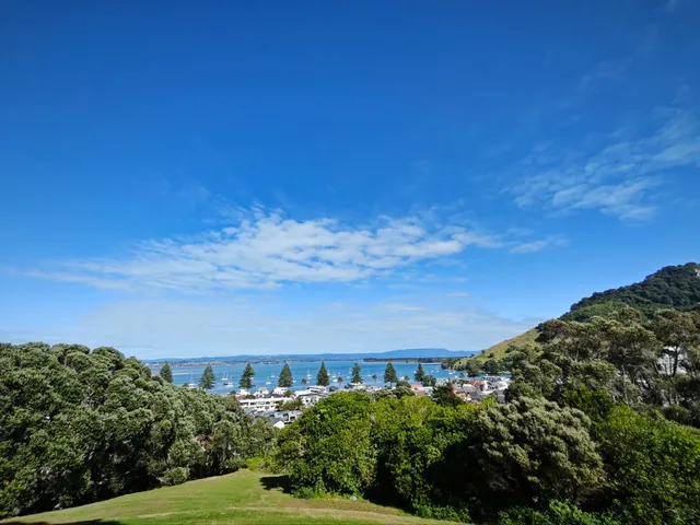 🇳🇿 Tauranga Day Trip Guide: Conquer Mount Maunganui!