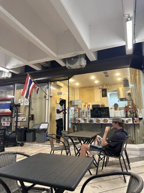 Thai Food in Split That Teleported Me to Bangkok! 🍜✈️