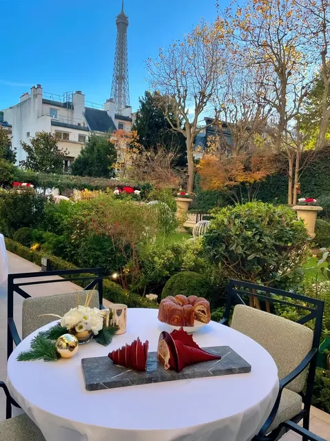 My Favorite Hotel in Paris: €2850 for 3 Nights