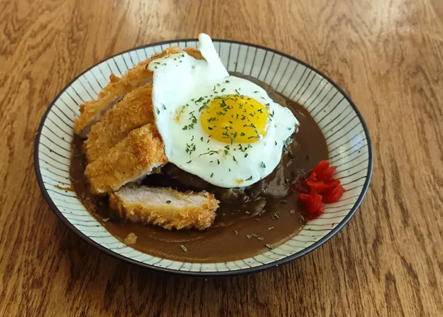 A New Experience with Delicious Japanese Curry! 🍛