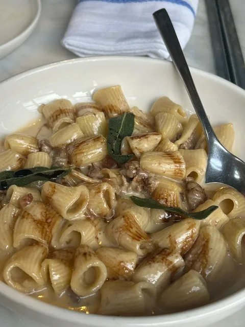 New York's Ultra-Unique Chicken Liver Pasta 🍝