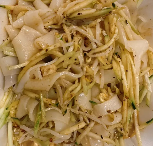 👍 A Must-try Liangpi (Cold Skin Noodle) | Chef Hong | Austin