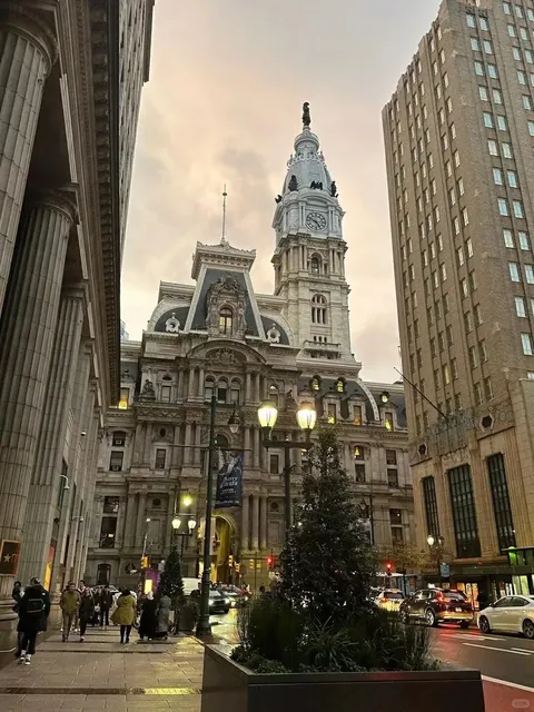 🇺🇸 Philadelphia: The Epicenter of American History & Culture! 🏛️