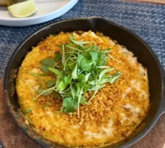 🍸 167 Raw Oyster Bar | A Coastal Jewel in the Heart of Charleston 🦪