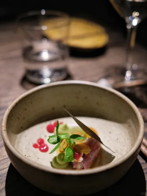 🍷 Madcap | A Hidden Gem for Date Night