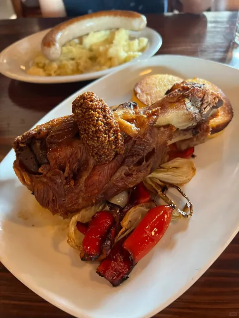 Seattle German Pork Knuckle 