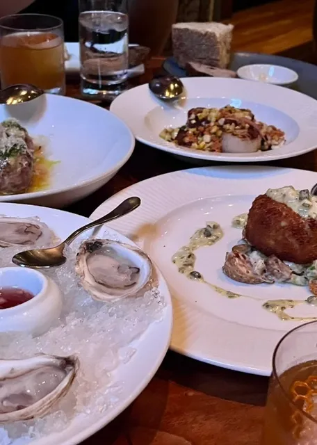 🍽️ Eleven | A Contemporary Culinary Landmark in the Strip District