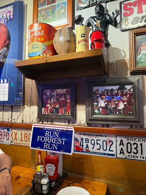 🇺🇸 Los Angeles | Long Beach – Bubba Gump Shrimp Co. 🦐🎬