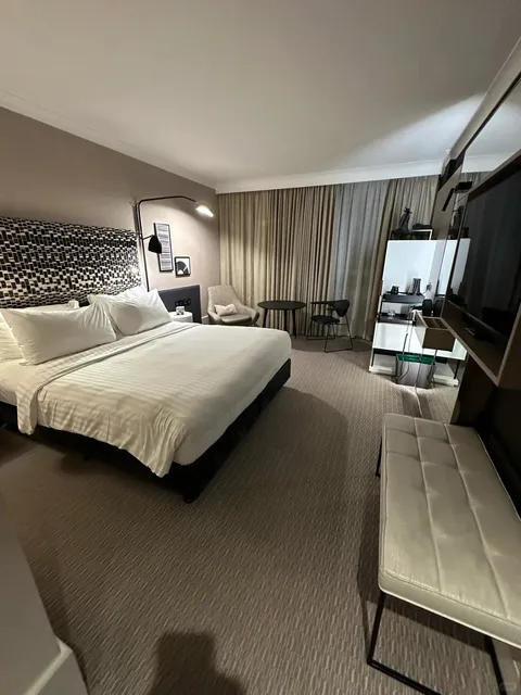 🇬🇧 London Hotel Guide: Hits & Misses ！！！🏨✨