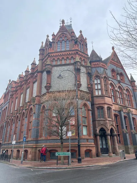 🌿 Half-Day Escape from London: Reading’s Historic Charms