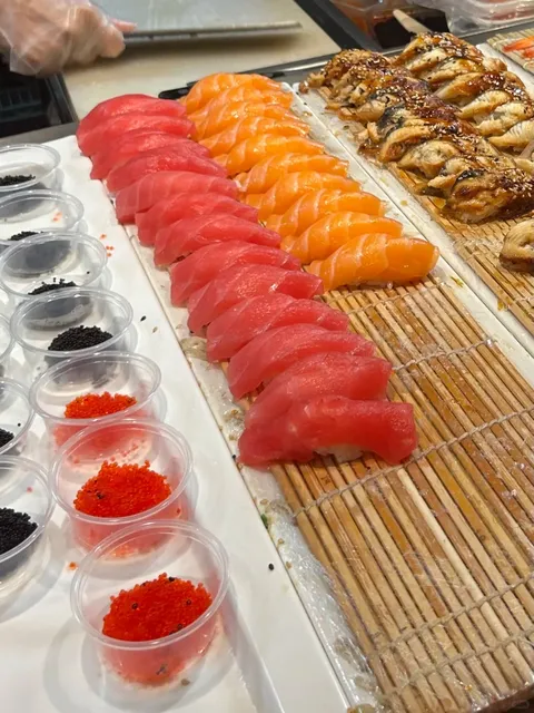 NYC｜DJ Buffet: Craved It All Week After Just One Visit! 🍽️