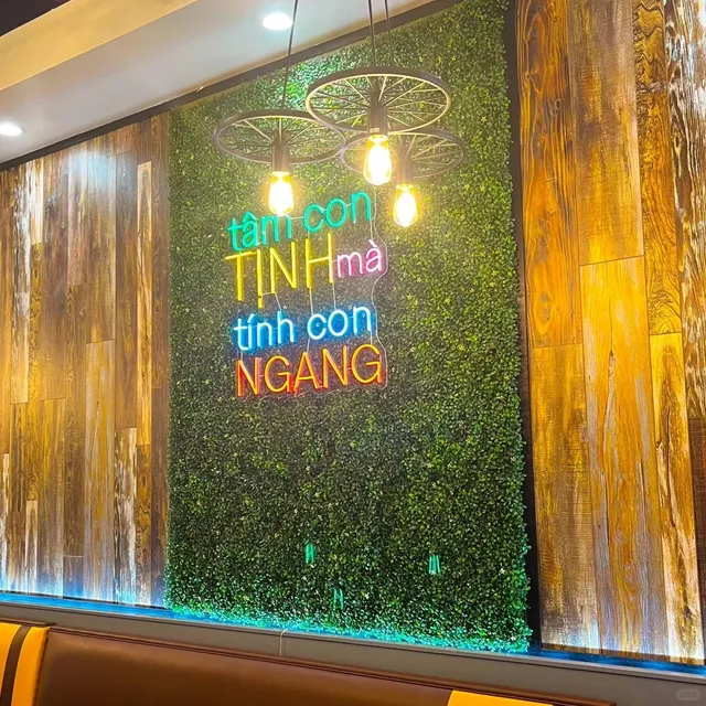 🍜 Pho 24 | Flavorful Vietnamese Bowls on Buford Highway