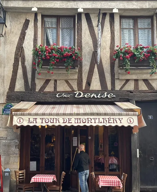 🇫🇷 Paris | Confit duck legs I want to pack and take away 🦆😍🍴