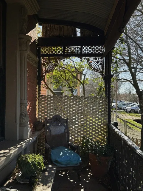 Ballarat's Hidden Narratives: A Flâneur's Paradise.🚶‍♀️✨