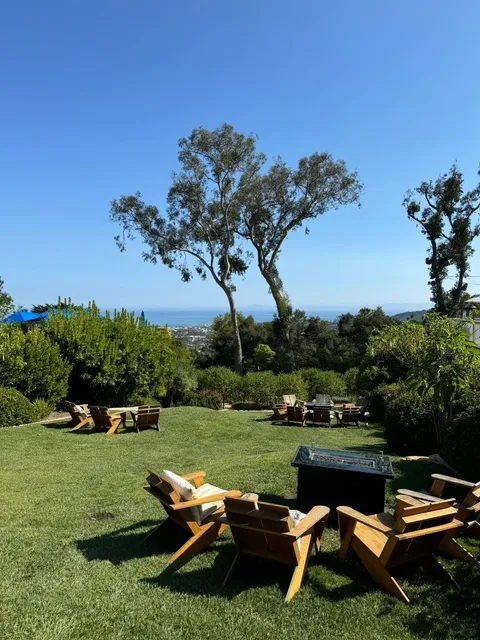 Along Highway 1 – A Hotel Where You Can Just Relax All Day… 🌿🏡