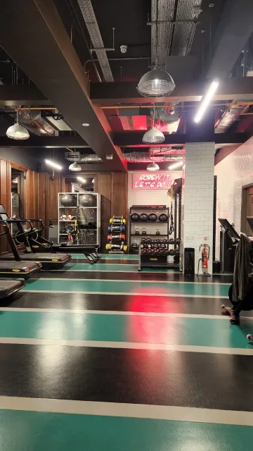 💫 Excellent Ambiance & Prime Location – A Perfect Stay! 💫