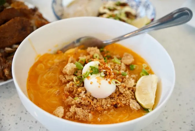 🇨🇦 Calgary's Hidden Filipino Gem!